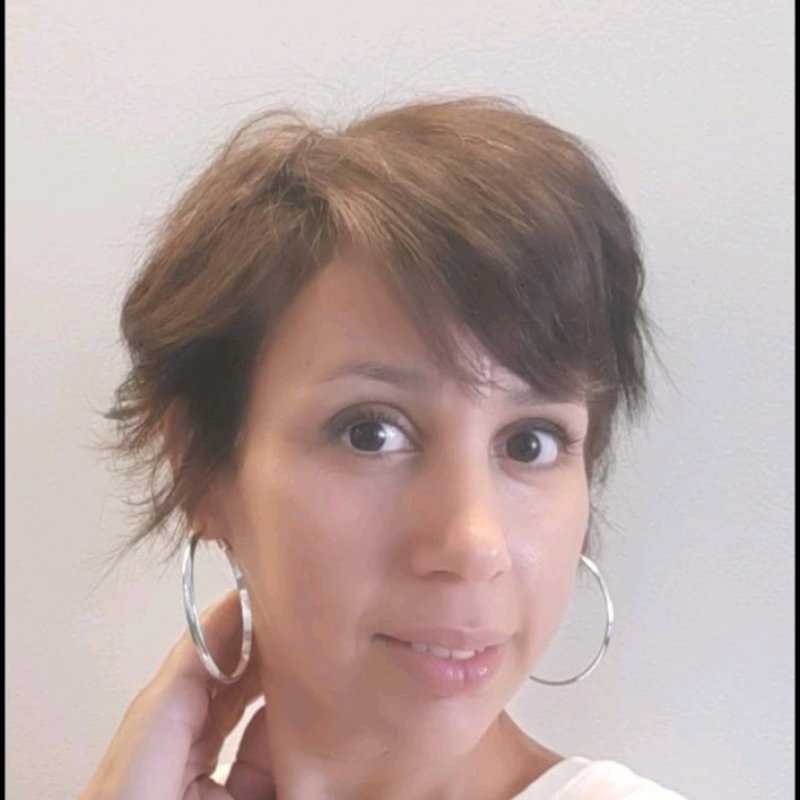 Nora Izza, maître d'œuvre à Perpignan